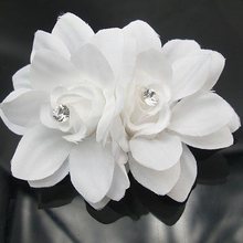 Elegant Crystal White Flower Bride Barrettes Hair Accessory Wedding Veil Bridal Veil Wedding Accessories Brides Hair