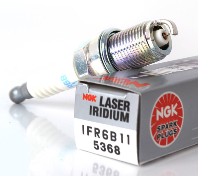 NGK iridium platinum spark plug IFR6B11 ,auto candles