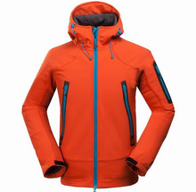 2016 Brand Softshell Fleece Jacket Camping Hiking tourism Coat Men Outdoor Waterproof Windproof Breathable Sports Clothing