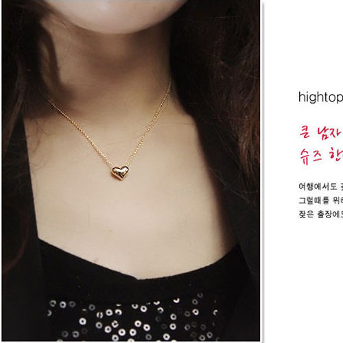 2015 Pretty Gold Plated Heart romantic pendant necklace Women Bib Statement fashion Chain Jewelry Necklace Good quality