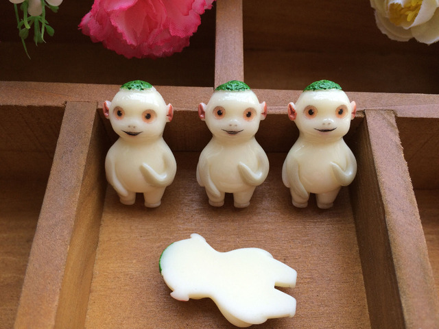 Free Shipping! flatback resin Cartoon characters cabochons for DIY phone case decoration 50PCS/lot