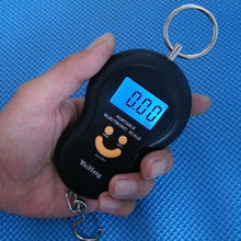 Digital portátil electrónico LCD de equipaje Fish luz de fondo peso de la escala gancho 45 KG / 5 g