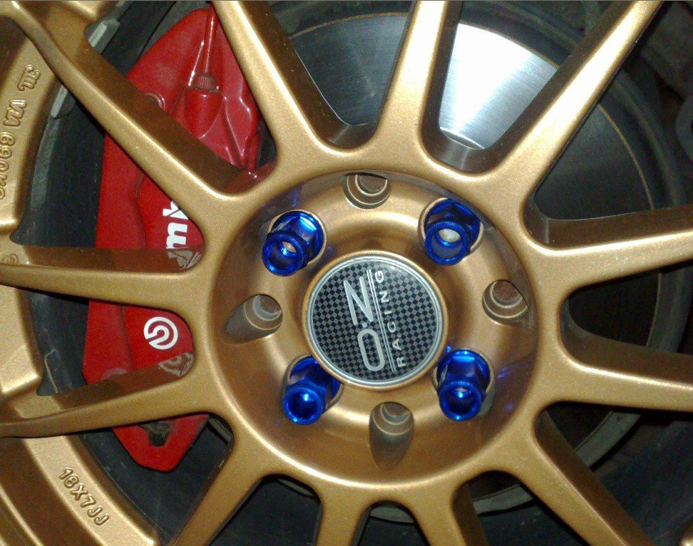 D1_Spec_Racing_Wheel_Nuts_634571052604268665_3