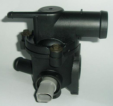 FOR VW SKODA DEGREES THERMOSTAT HOUSING AUTO ENGINE PARTS THERMOSTAT HOUSING THERMOSTAT HOUSING ASSEMBLY 047 121