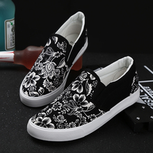new 2015 men slip on sneakers low top canvas shoes 3 colors black blue red men