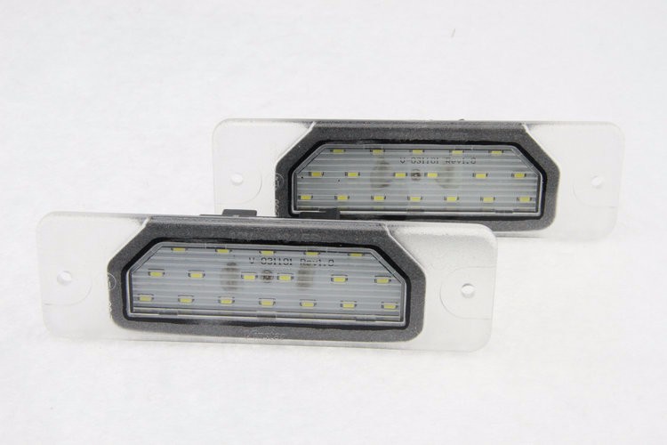 led license plate lamp for infiniti (2)