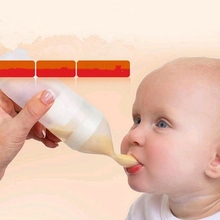 2016 Silicone extrusion feeding baby rice cereal spoon children spoon baby feeder bottles with one hand free shipping fx1tx-F080