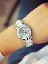 Para mujer relojes moda mujer estudiante reloj pulsera de cuarzo forma para mujer de corea corea tendencia de las niñas de cerámica blanca modelos femeninos