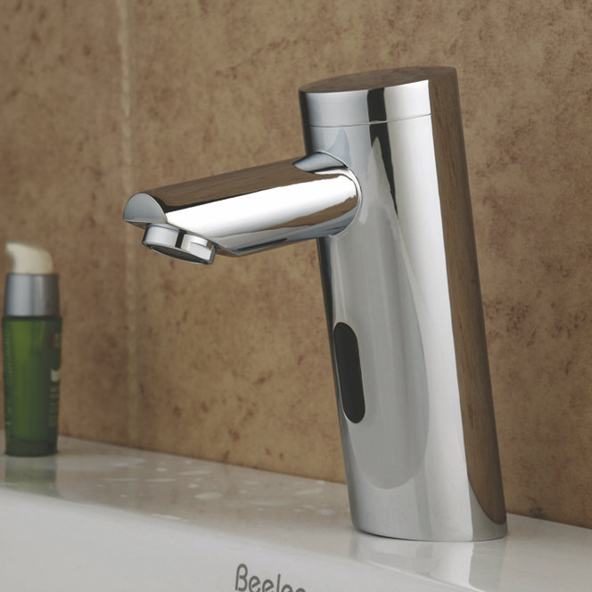 Drop Shipping None Handle Chrome Basin Mixer Tap Bathroom Touchless Automatic Sensor Faucet (QH0106)