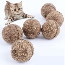 Cat Toy Natural Catnip Ball, Menthol Flavor, Cat Treats, 100% Edible Cats-go-crazy Treats