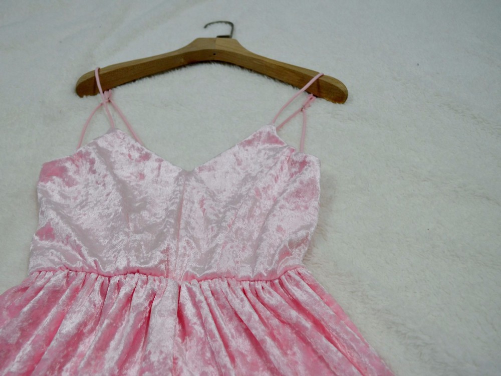 3696465333_508351750