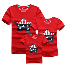 1 pc Cartoon Star 95% Cotton Shirt Yellow Colors Family Set T Shirts 2016 Matching Family Clothing Men Women Kids Large T-Shirts