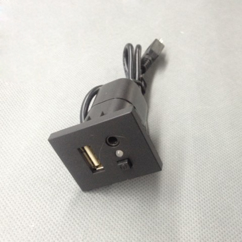    USB AUX    -usb-  -  