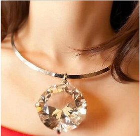 sTAY Jewerly 2014 New Fashion jewelry 2 Colors Crystal statement Necklace Woman necklaces pendants For Woman