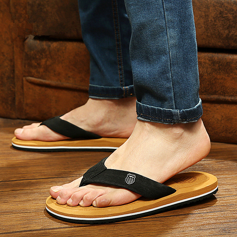 Summer men s shoes flip flops for loose fitting men beach slippers rubber flip flops outdoor