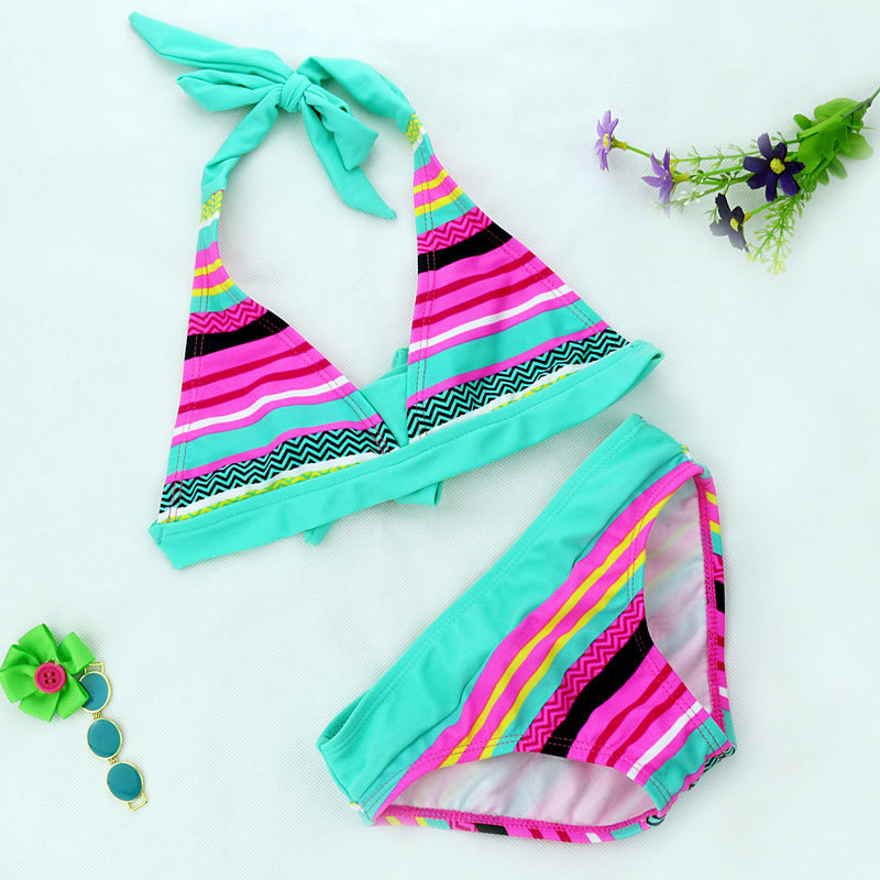 2015 New Summer girls Close fitting elastic stripe swimsuit girls split Two pieces Swimwear children stripe