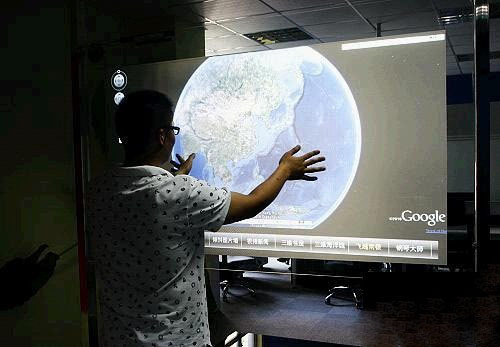 47 inch USB Interactive Touch Foil 6 points Capacitive Touch Screen film for Museums Hotels Show