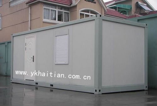 Moving-cheap-shipping-container-house.jpg