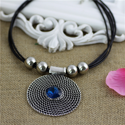 2015 New Fashion Jewelry Accessories Vintage Silver Ox Plated Necklace Round Pendant Leather Chunky Statement Necklace