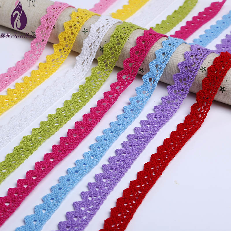 Crochet ribbon roll