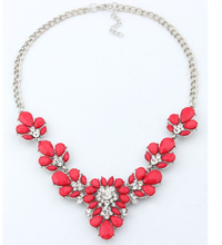 2016 New 3 Colors Crystal Statement Necklace Choker necklaces pendants For Woman Bib Chorker Necklaces Women