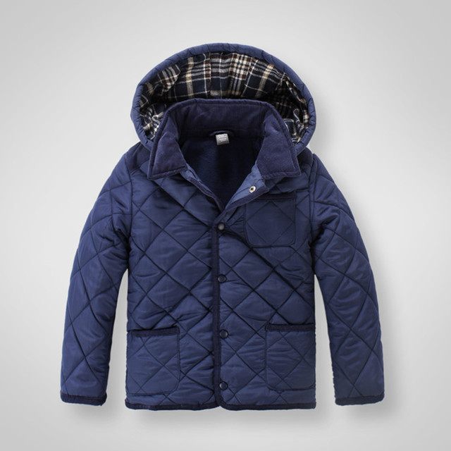 Brand Selection Kids Ski Wear Clearance Sale You’ll love our sale on kids ski clothes and outerwear! We’ve got great prices on kids ski jackets, coats, pants, first layers, hats, scarves, socks and so much more.