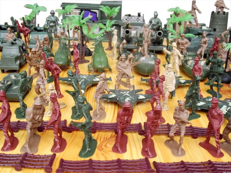 world war 2 plastic toy soldiers