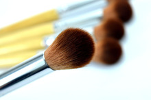 Free Shipping 1 pc Wood Makeup tools Soft Powder Brush Cosmetic Beauty Makeup High grade Make