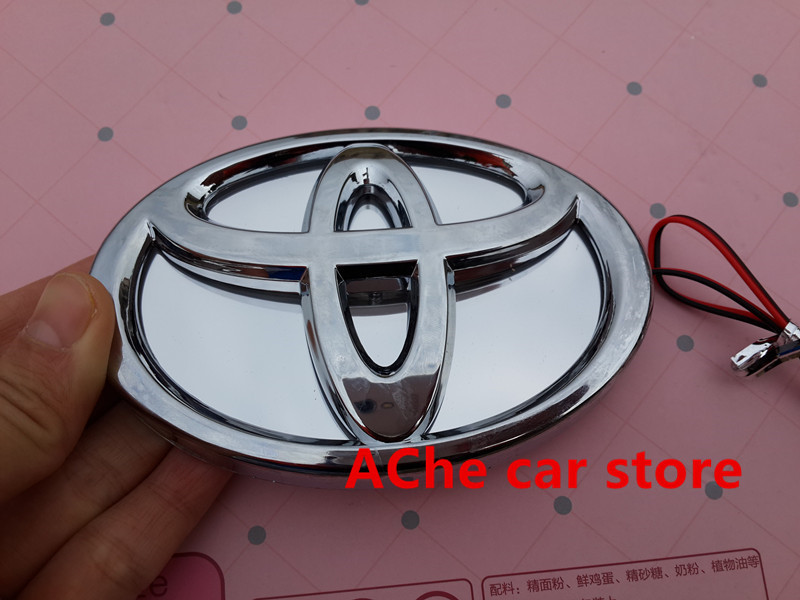   3D Toyota Crown Yaris  Vios          