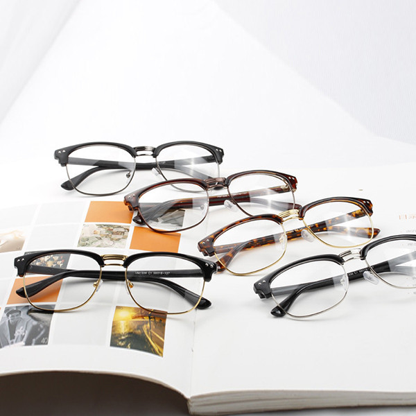 Tugging glasses office vintage