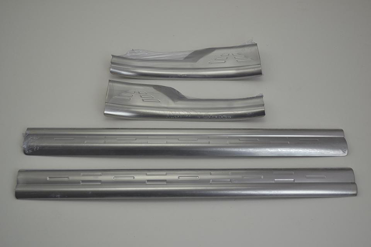 high quality 2014 toyota yaris l high quality stainless steel scuff plate door sill sills trim high quality 2014 toyota yaris l high quality stainless steel scuff plate door sill sills trim