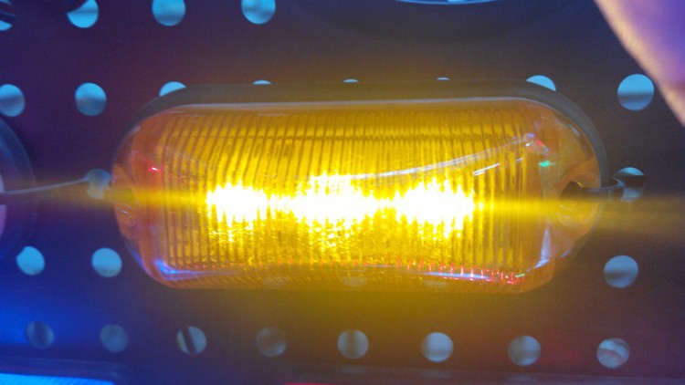 La-569 24v Truck Side Light Yellow