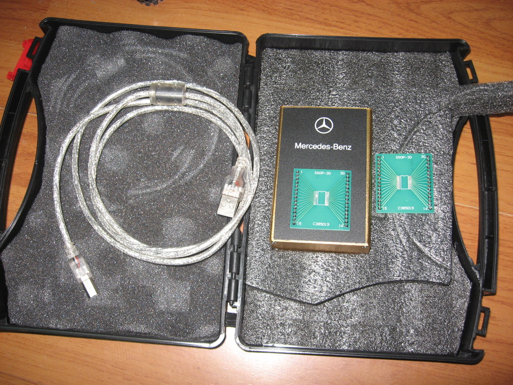 Benz IR key programmer.JPG