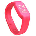 2016 New Arrival Smart Bracelet 3D Pedometer Bracelet PC Tracking Number of Calories LED Bracelet Display