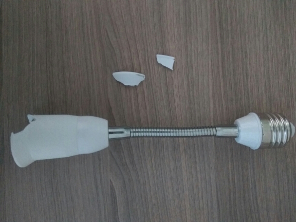 Адаптер пришёл со мломанным цоколем. Очень жаль . Товар долго шёл.
